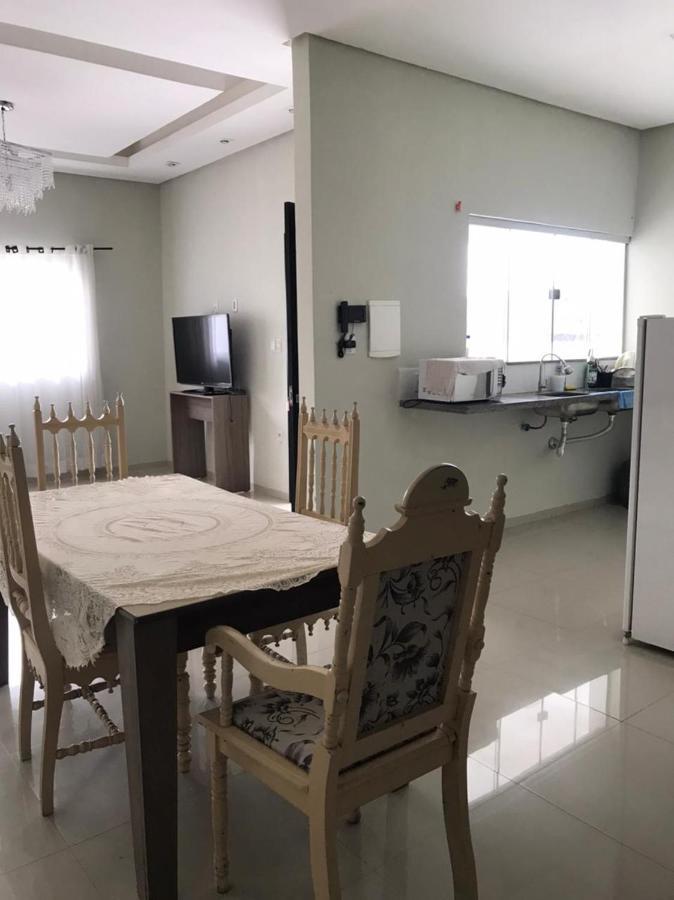 Casa ampla e confortável próximo ao centro Corumbá Esterno foto